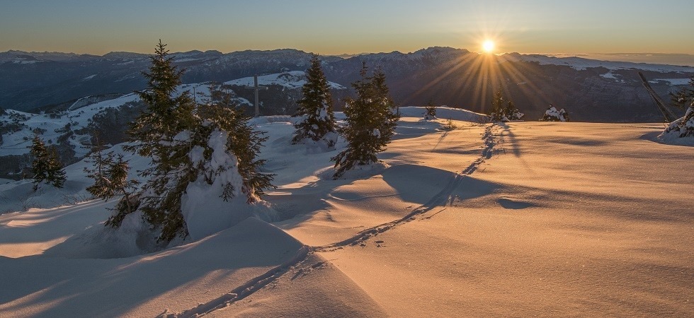 Trentino ski sunrise Monte Baldo - Foto di Valentino Azzolini